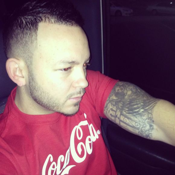 Meet your Posher, Jevon - Picture 1 of 1